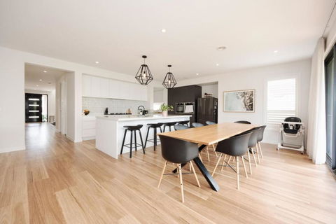 EDEN Spacious Torquay Family Escape - Stayed 0