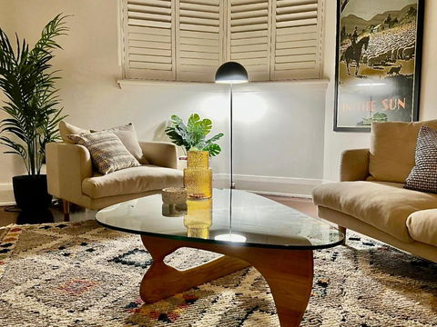 Elegant Federation Home Near The Airport - Stayed 4