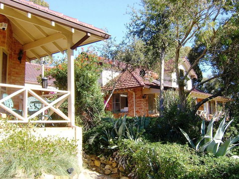 Eleebana Guest House - Stayed 1