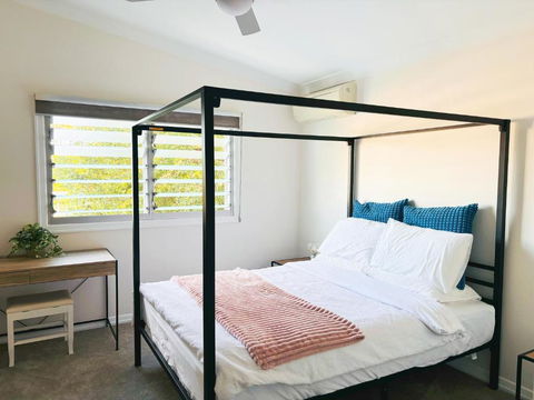 Elegant Villa Near Shopping Mall - Stayed 3