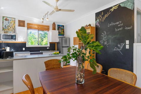 Enchanted Garden Cottage With Bikes And Air Con - Stayed 2