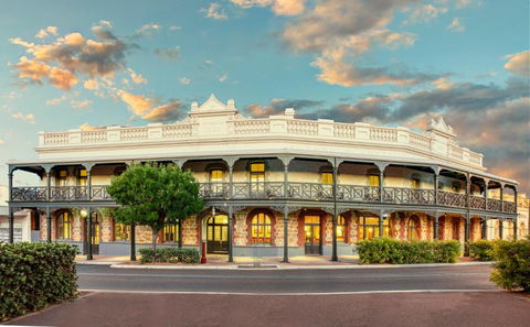 Farmers Home Hotel - Stayed 0