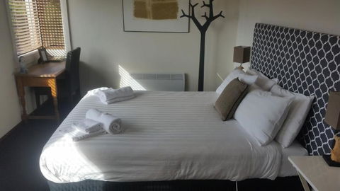 Fish Creek Hotel - Stayed 3