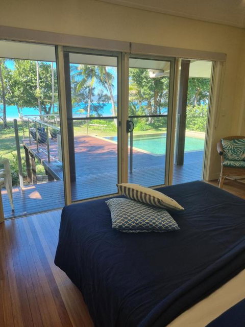 Fleur De Mayo - Stayed 3