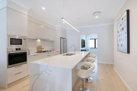 Fulcher Lane - A Zen Retreat In Modern Comfort - Stays Accommodation 2