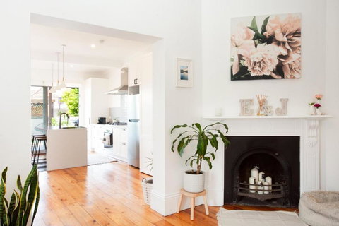 Garden Oasis Sydenham - Stays Accommodation 3