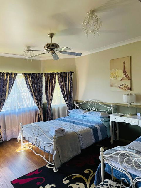 GOLDEN LACE B&B - Stays Accommodation 4