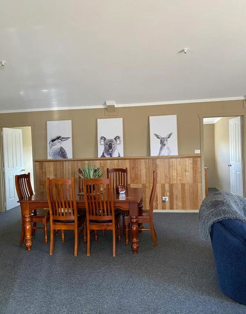 Great Lakes Wilderness Three Bedroom Home - Stayed 1