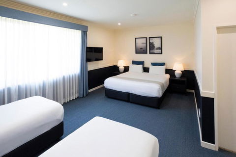 Hawkesbury Race Club Motel - Stays Accommodation 1