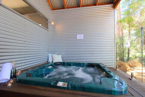 Hidden Valley Eco Spa Lodges & Day Spa - Stays Accommodation 1