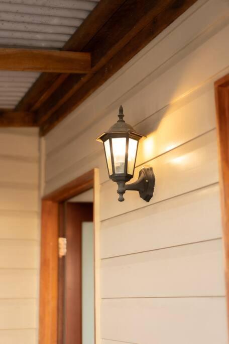 House Of Fairy Wren -Charming Queenslander Cottage Mins Drive To Brisbane CBD And Gabba Stadium! - Stayed 2