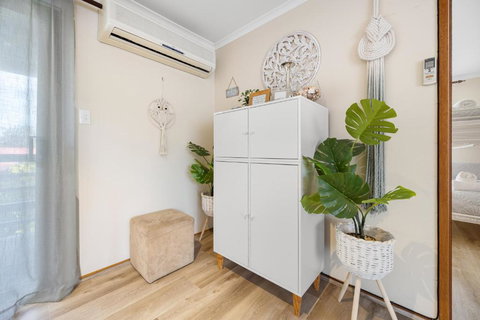 INVERLOCH Beach House - Stayed 2