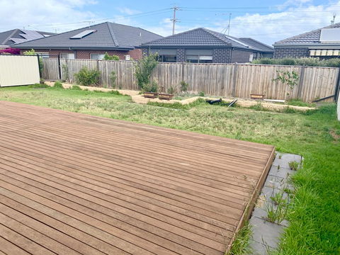 AHA Family Holiday House With Huge Backyard - Stayed 1