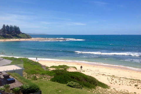 Al Mare Beachfront Retreat - Stays Accommodation 1