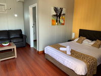 Book Finley Accommodation Vacations Stayed Stayed