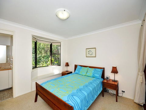 All Decked Out - Pet Friendly - Stays Accommodation 3