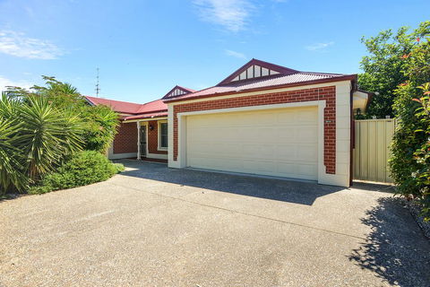 All Seasons Port Elliot Holiday House - Stayed 1