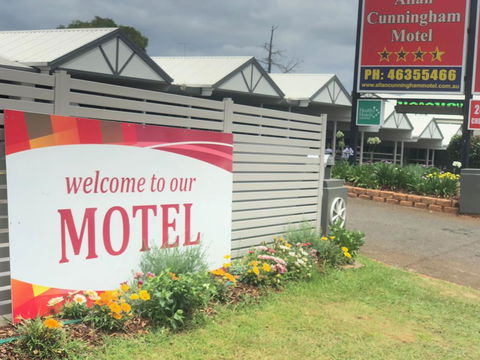 Allan Cunningham Motel - Stayed 1