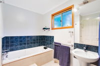 Book Amamoor Accommodation Vacations Stayed Stayed