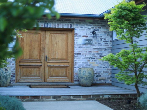Amaroo - Modern, Luxurious And Chic - Stayed 0