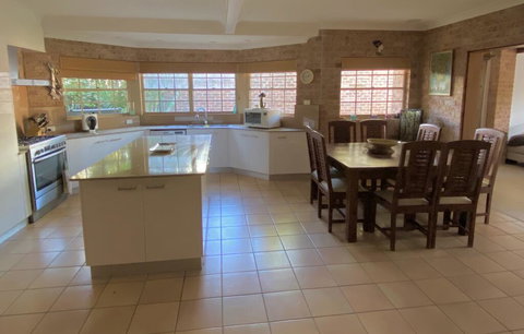 Amazing Beach House - Stays Accommodation 1