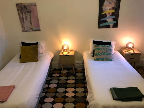 Amazing River Views - Fabulous Footscray Fun!!! - Stays Accommodation 3