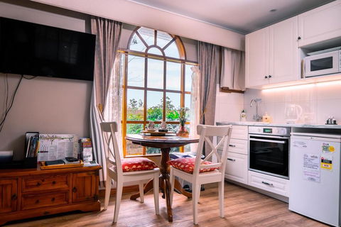 Amble At Hahndorf - Stays Accommodation 2