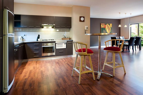 Amici - Stays Accommodation 2