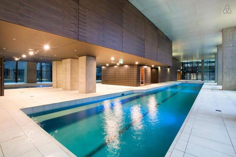 An Exquisite 2BR Apt With Stunning City Views - Stayed 3