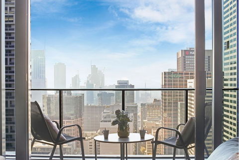 An Exquisite 2BR Apt With Stunning City Views - Stayed 0