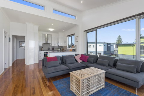 Anchorage - Stayed 1