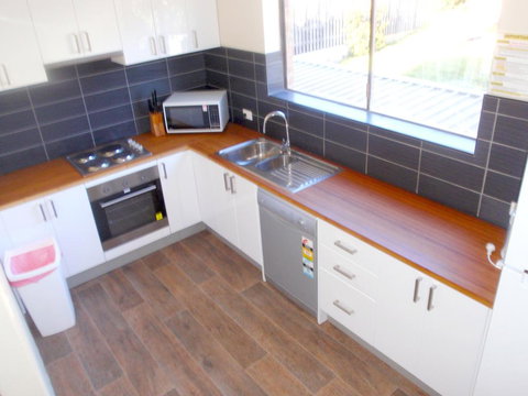 Andorra 2 - Stayed 0