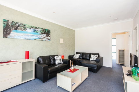 Anglesea River Apartments - 2 Bed Unit 2/4 - Stayed 2