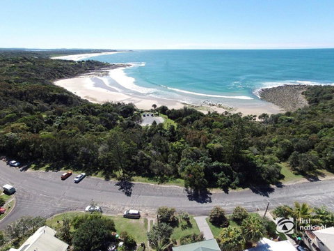 Angourie Blue 1 - Great Ocean Views - Surfing Beaches - Stayed 1