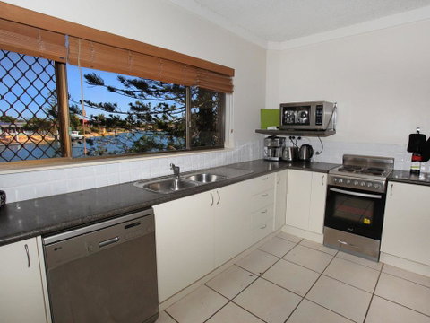 Anjuna 2 - 2 BDRM Budget Stay On Canal - Stayed 3