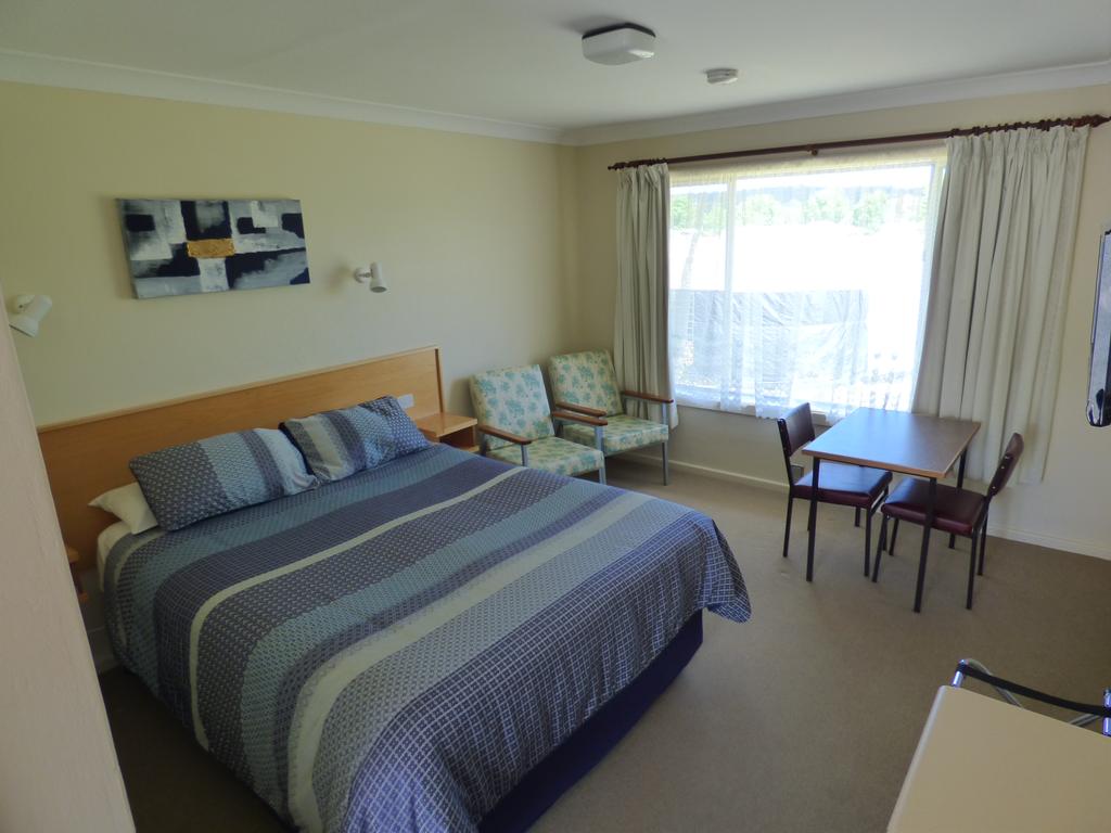 Rangers Valley NSW Stayed