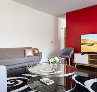 Apartment with Balcony and Parking near Racecourse - Stayed