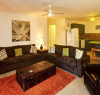 Apartment with Inground Pool - Stays Accommodation