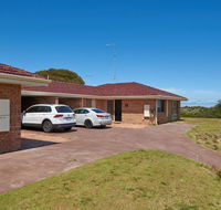 API Preston Beach Front Apartments - Stays Accommodation