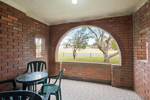 Apollo Unit 19 - Stayed 3