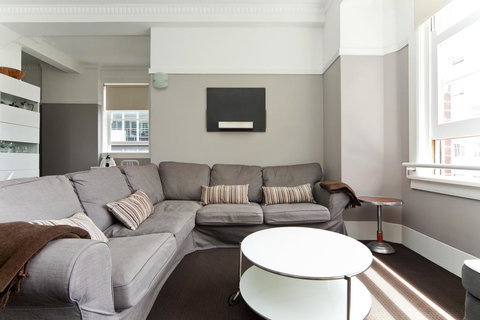 Apt - Sunny With Views - Stayed 0