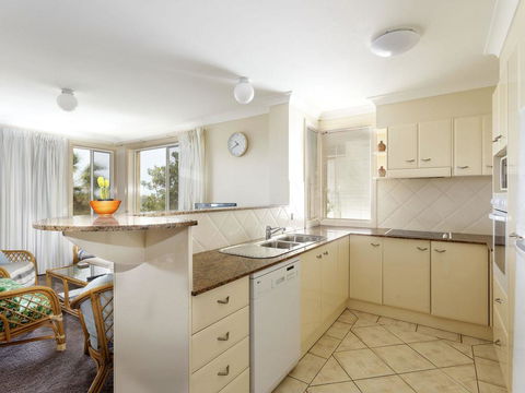 Aquarius Apartment 9 - Stays Accommodation 2