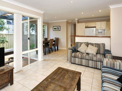 Aquarius Townhouse - Stays Accommodation 1