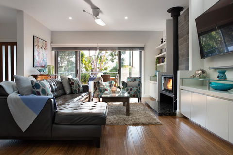 Arabella Meadows - Stayed 0