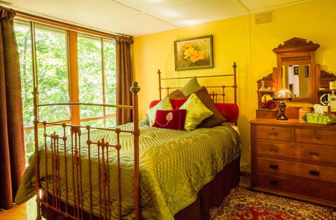 Arcadia Cottages - Stayed 2