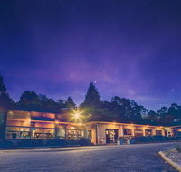 Archibald Hotel - Stays Accommodation