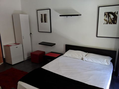 Arrival Lodge Bed & Breakfast - Stayed 2