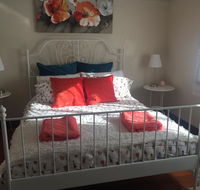 Art Deco Cottage - Stayed