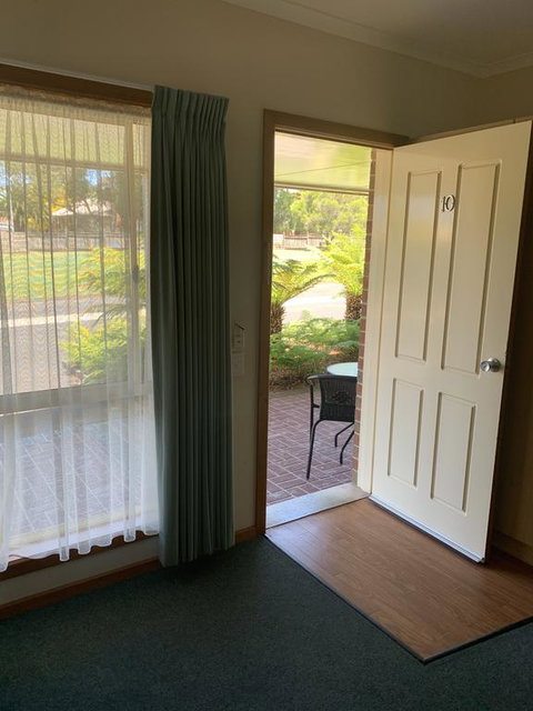 Arthur Phillip Motor Inn - Stayed 1