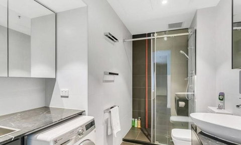Luxury 2 Bdrm In Watson At Walkerville With Balcony, FREE Carpark, Near Adelaide CBD - Stayed 1